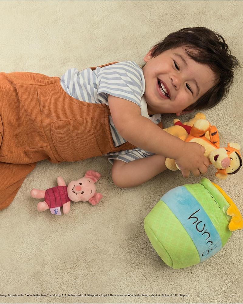 Disney Winnie the Pooh Plush Playset | Spin Master | The Paper Store