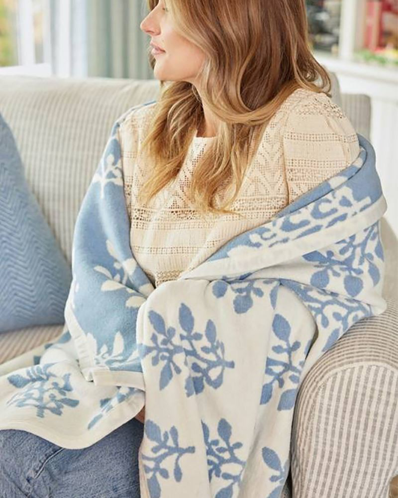 ChappyWrap Garden Gate Blanket - Thumbnail 5