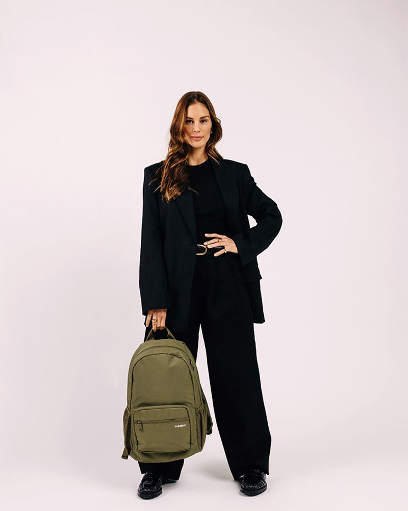 Classic Noa Backpack in Olive Green | augustnoa | The Paper  display picture 2