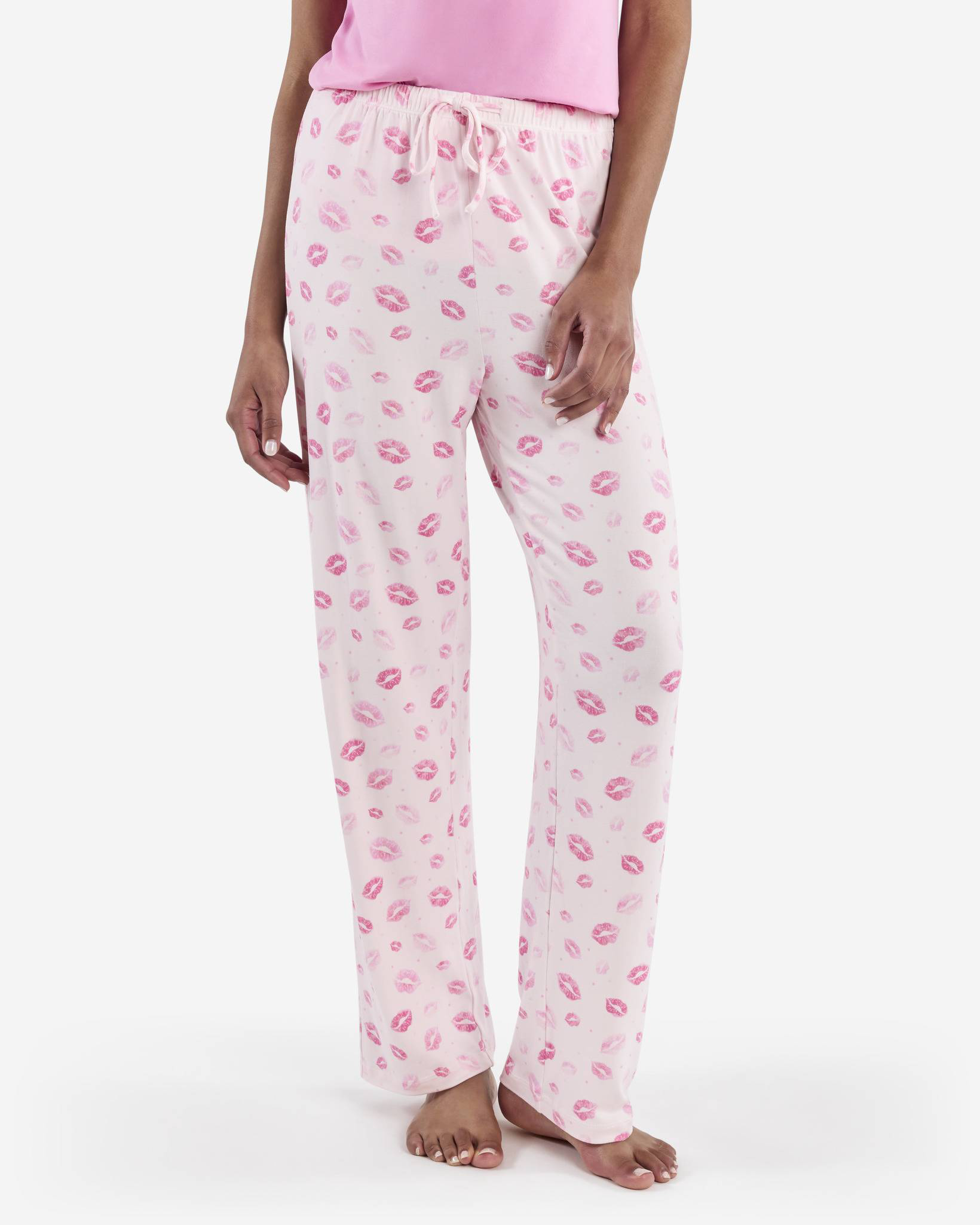 Pink Lipstick Kiss Print PJ Lounge Pants | mia & tess | The Paper
