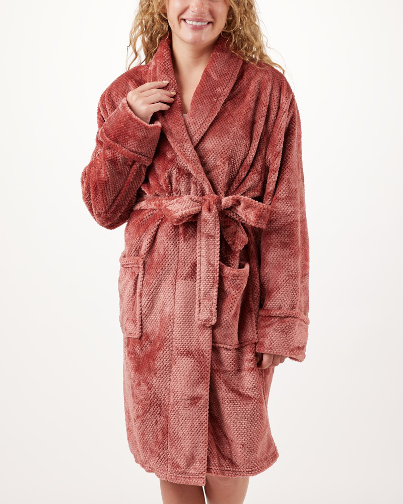 Luxury Textured Jacquard Robe in Pink | Mosaic Bath And Spa | The Paper ...