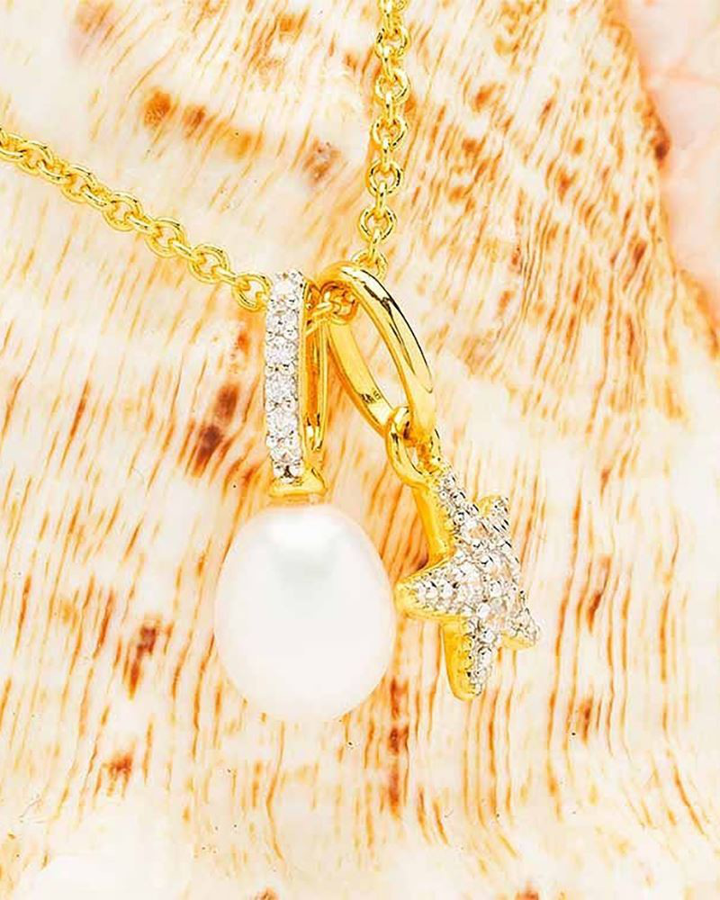 14KT Gold Vermeil Starfish and Pearl Necklace with Cubic Zirconia